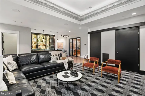 $2,950,000 | 761 10th Street Southeast, Washington, DC 20003