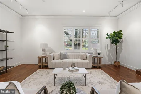 $2,950,000 | 761 10th Street Southeast, Washington, DC 20003