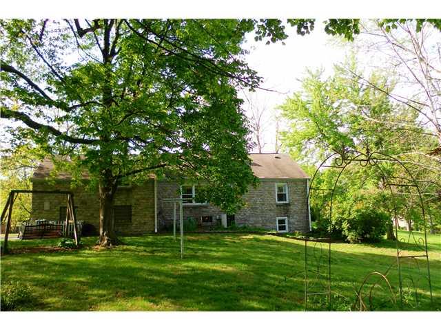 716 West Banta Road Indianapolis, IN 46217 - Photo 2 of 20 Gallery Image 2