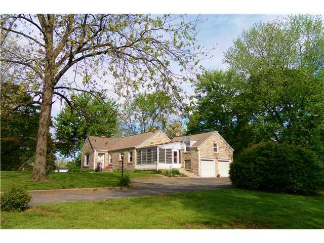 716 West Banta Road Indianapolis, IN 46217 - Photo 19 of 20 Gallery Image 19