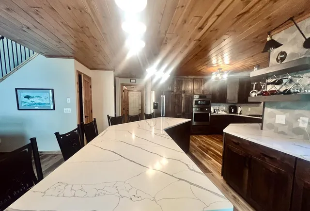 $1,399,999 | 8574 Hansons Lane Northwest, Walker, MN 56484