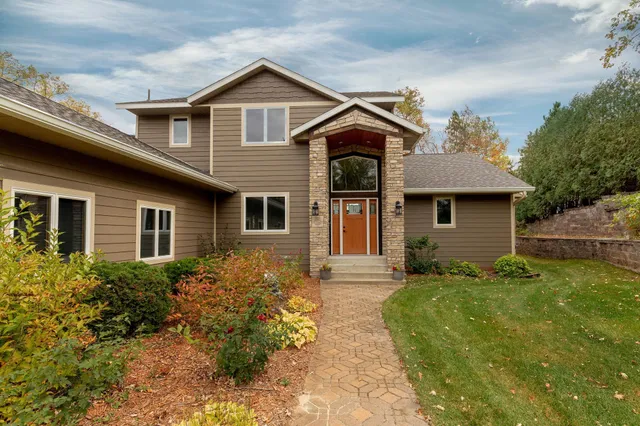 $1,399,999 | 8574 Hansons Lane Northwest, Walker, MN 56484
