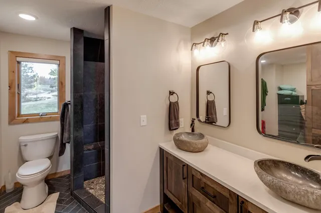 $1,399,999 | 8574 Hansons Lane Northwest, Walker, MN 56484