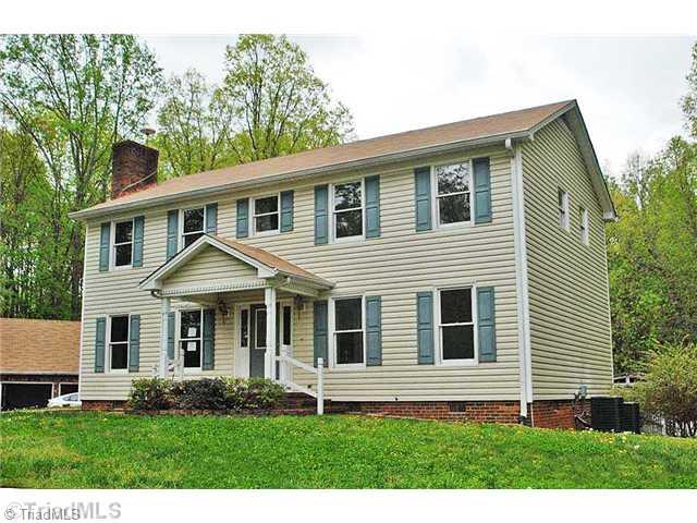 1281 Tellowee Road Eden, NC 27288 - Photo 1 of 13 Exterior Front.