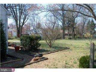 2207 Conrow Road Cinnaminson, NJ 08077 - Photo 6 of 6 Gallery Image 6