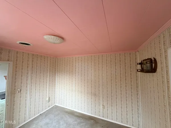 $75,000 | 59 Munsey Drive, Lebanon, VA 24266