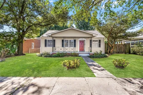 $325,000 | 19 Columbus Drive, Savannah, GA 31405