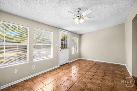 $325,000 | 19 Columbus Drive, Savannah, GA 31405