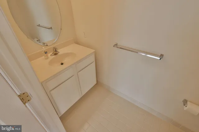 $470,000 | 13 Devonshire Drive, Easton, PA 18045