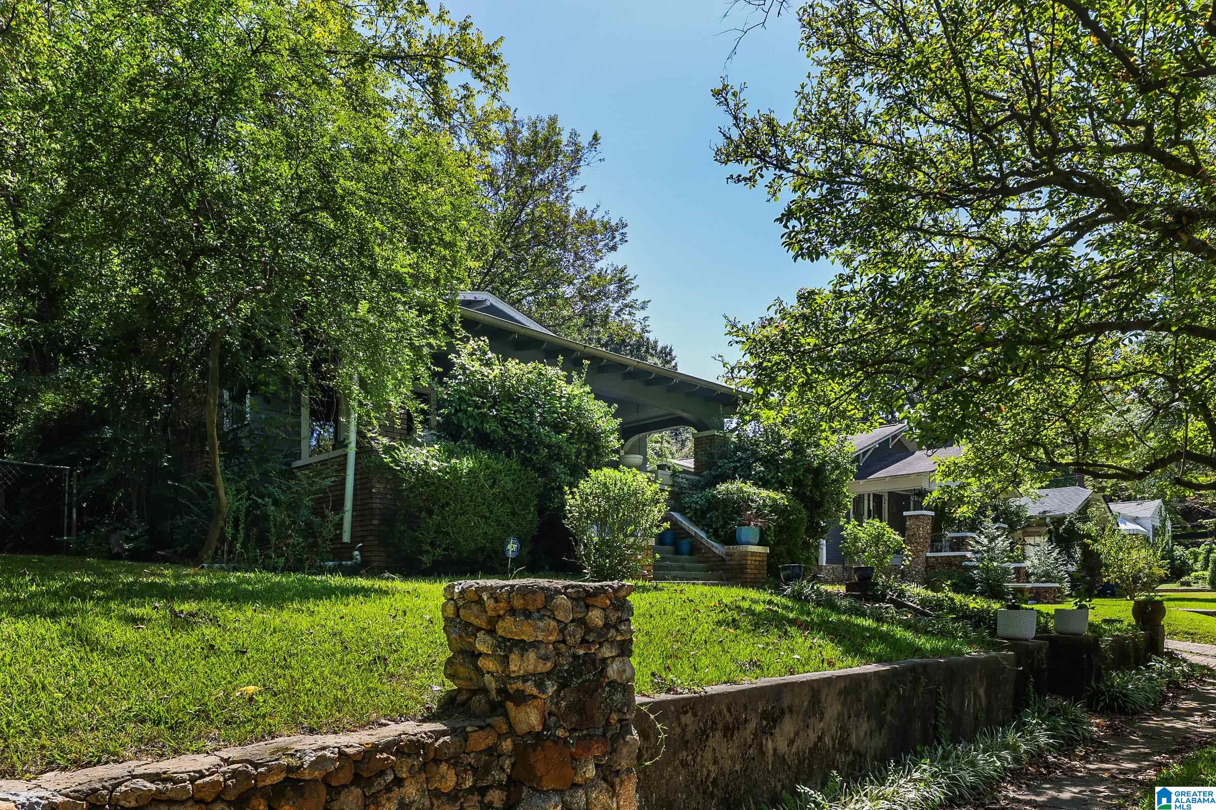 535 47th Street South Birmingham, AL 35222 - Photo 4 of 14