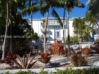 $1,850 | 1801 South Treasure Drive, Unit 320, North Bay Village, FL 33141