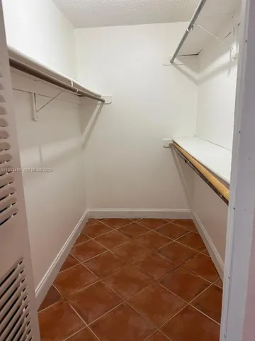 $1,750 | 1801 South Treasure Drive, Unit 320, North Bay Village, FL 33141