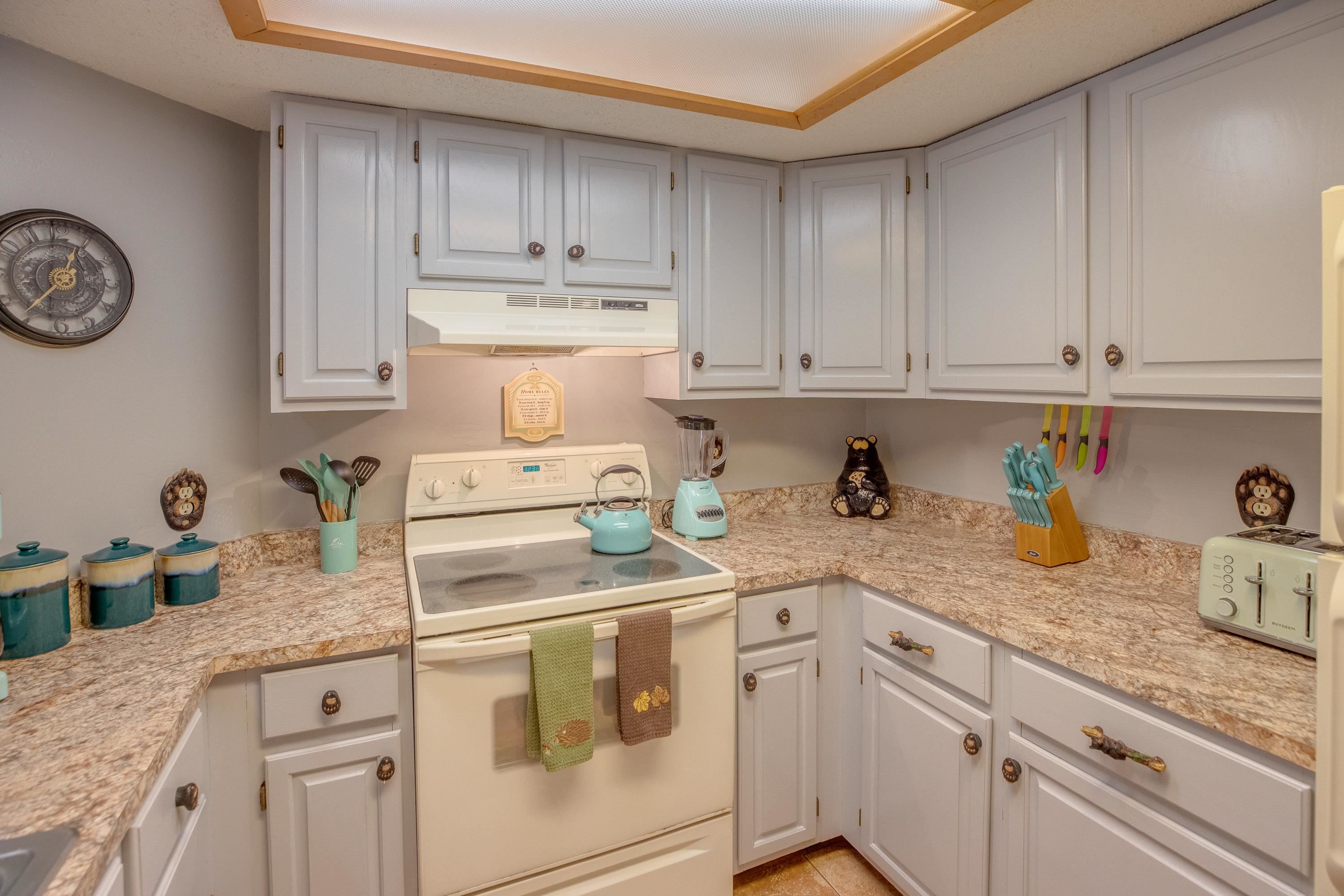 57 West Branch Road, Unit A201 Lincoln, NH 03251 - Photo 24 of 40 Gallery Image 24
