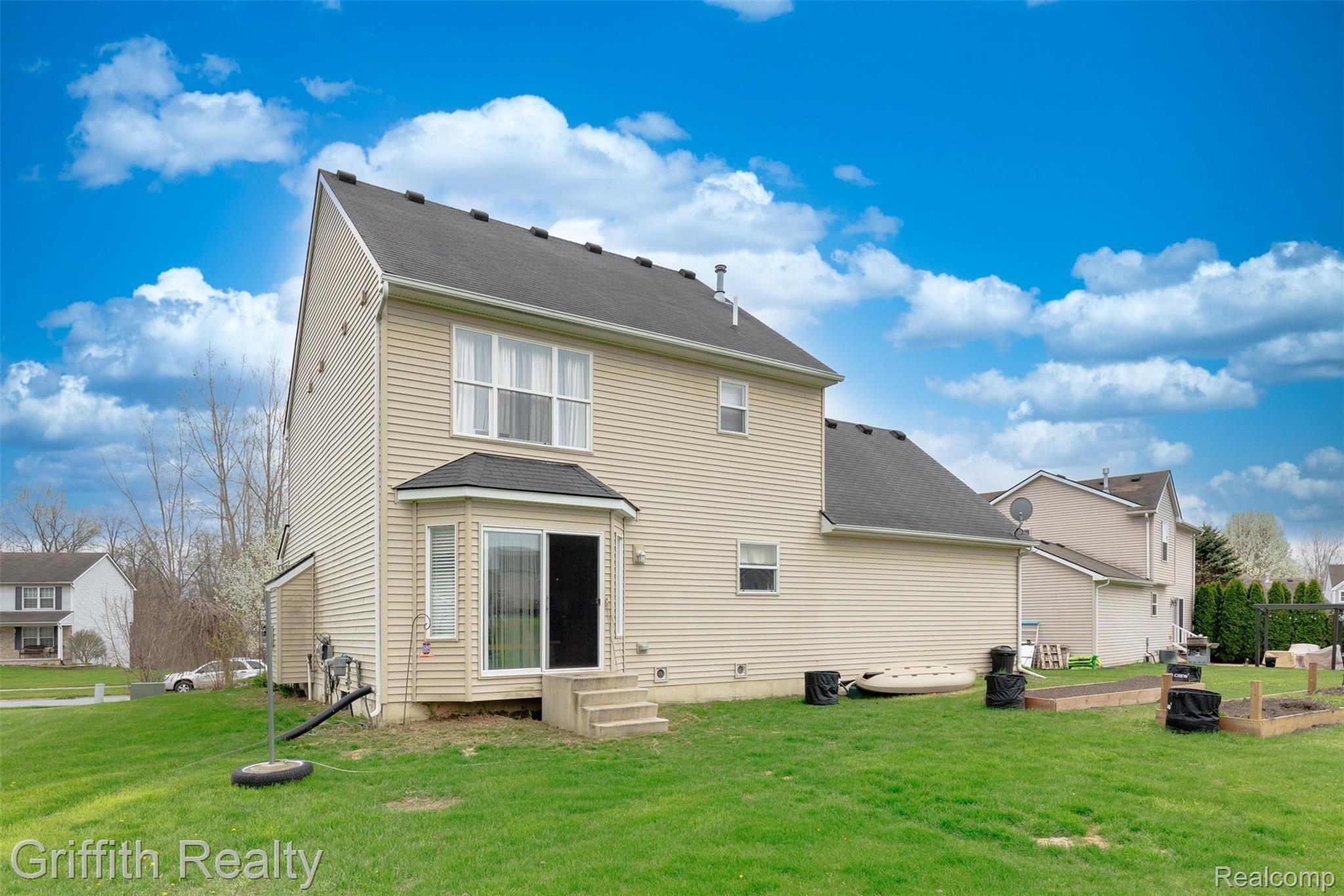 679 Hewitt Street Howell, MI 48843 - Photo 36 of 44 679 Hewitt Street-11.jpg