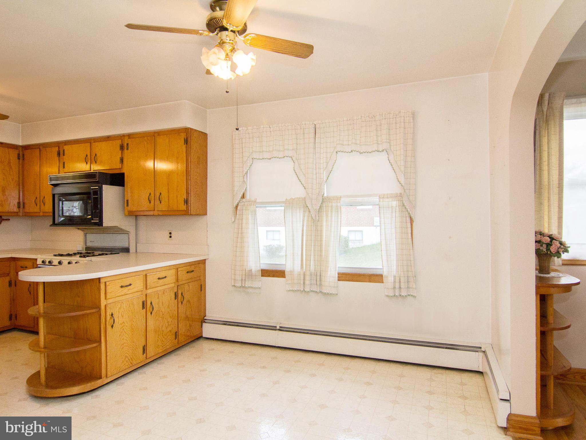 1439 Fairmount Road Hampstead, MD 21074 - Photo 16 of 30 Breakfast Area