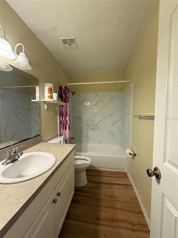501 Southwest 75th Street, Unit F7 Gainesville, FL 32607 - Photo 4 of 9