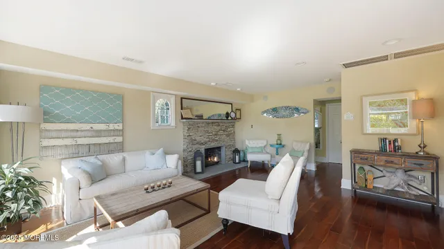 $2,100,000 | 17 Crescent Drive, Brielle, NJ 08730