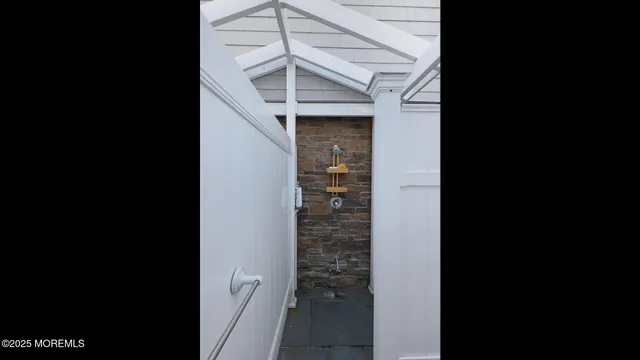 $2,100,000 | 17 Crescent Drive, Brielle, NJ 08730