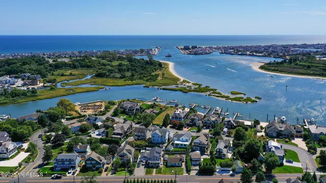 $2,100,000 | 17 Crescent Drive, Brielle, NJ 08730