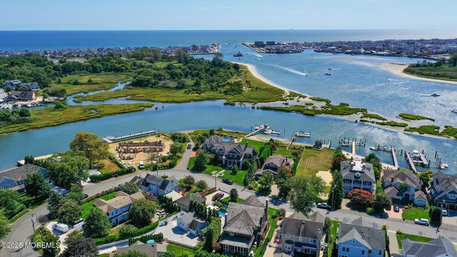 $2,100,000 | 17 Crescent Drive, Brielle, NJ 08730