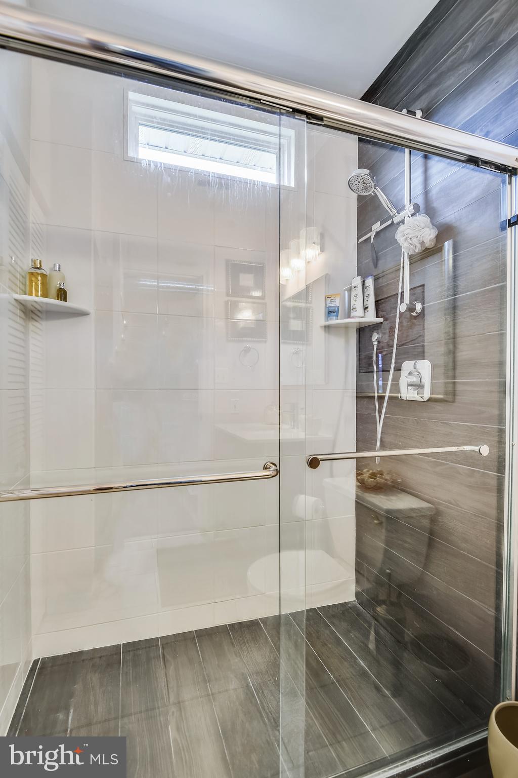 1218 West River Road Shady Side, MD 20764 - Photo 34 of 50 Tile shower