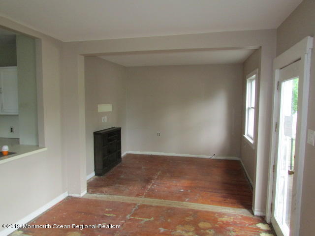 141 Walnford Road Allentown, NJ 08501 - Photo 5 of 14 IMG_6004