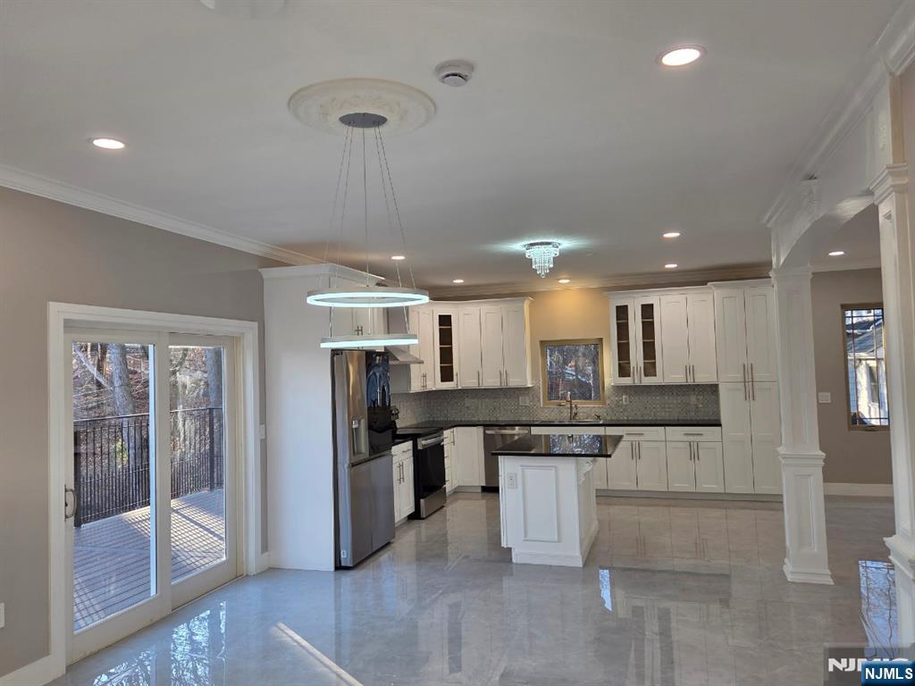 25 East Winant Avenue Ridgefield Park, NJ 07660 - Photo 11 of 45