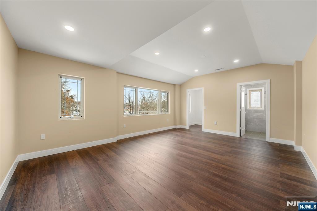 25 East Winant Avenue Ridgefield Park, NJ 07660 - Photo 24 of 45