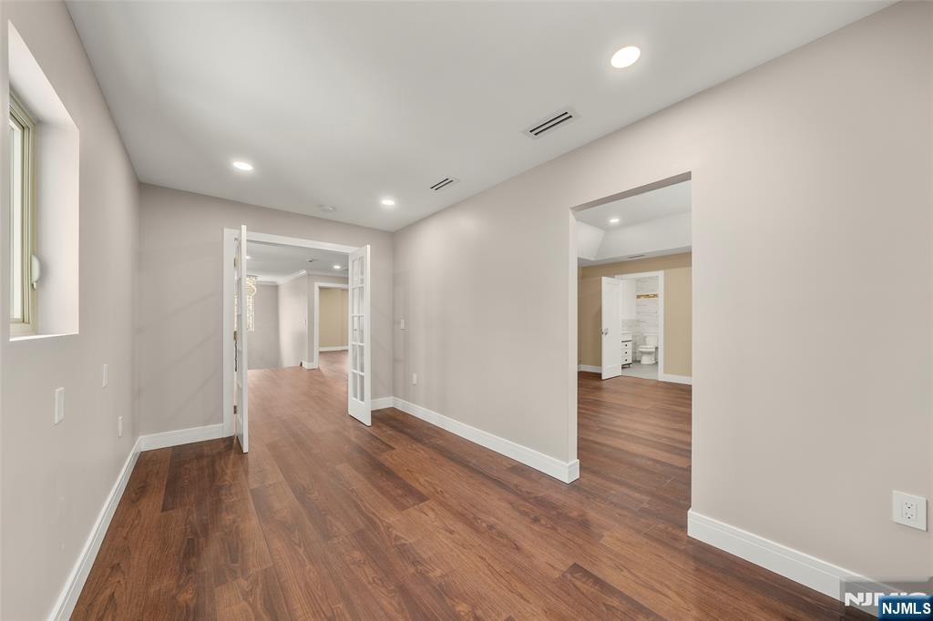 25 East Winant Avenue Ridgefield Park, NJ 07660 - Photo 30 of 46