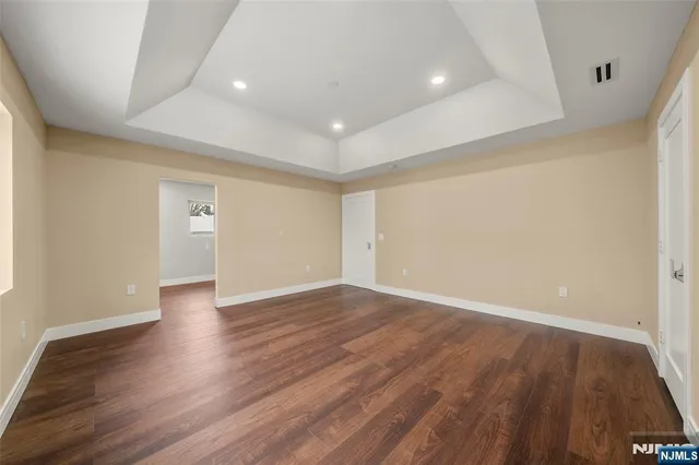 $1,418,888 | 25 East Winant Avenue, Ridgefield Park, NJ 07660