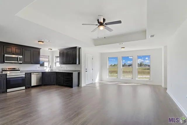 $274,900 | 1192 Marlena Meadows Drive, Gonzales, LA 70737