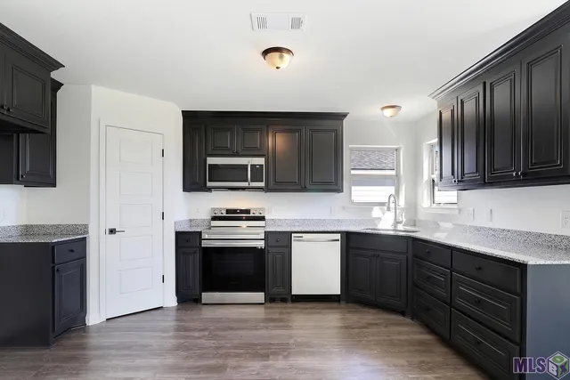 $274,900 | 1192 Marlena Meadows Drive, Gonzales, LA 70737