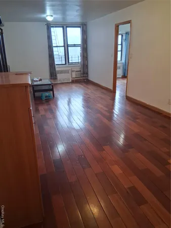 $399,000 | 137-40 45th Avenue, Unit 5N | Flushing