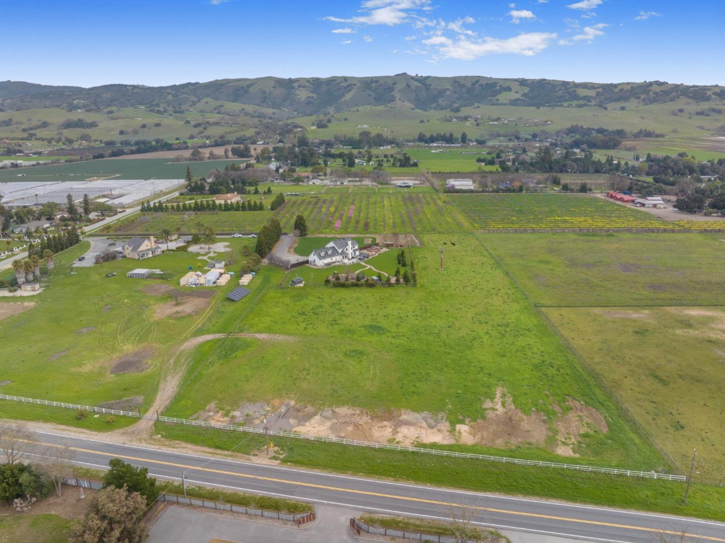 2760 Leavesley Road Gilroy, CA 95020 - Photo 72 of 77