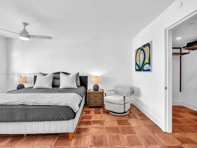 $3,500 | 1881 Washington Avenue, Unit 16E, Miami Beach, FL 33139