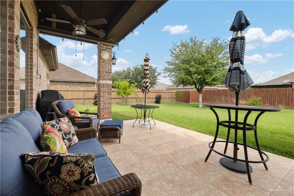 704 Santa Fe Street Weslaco, TX 78596 - Photo 22 of 25 a building outdoor space with patio furniture