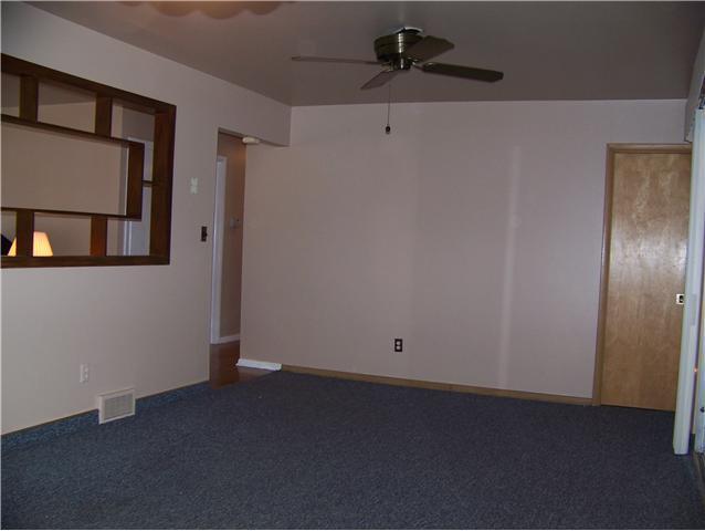 1034 Garden Road Columbus, OH 43224 - Photo 14 of 18 Gallery Image 14