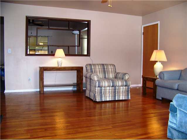 1034 Garden Road Columbus, OH 43224 - Photo 3 of 18 Gallery Image 3