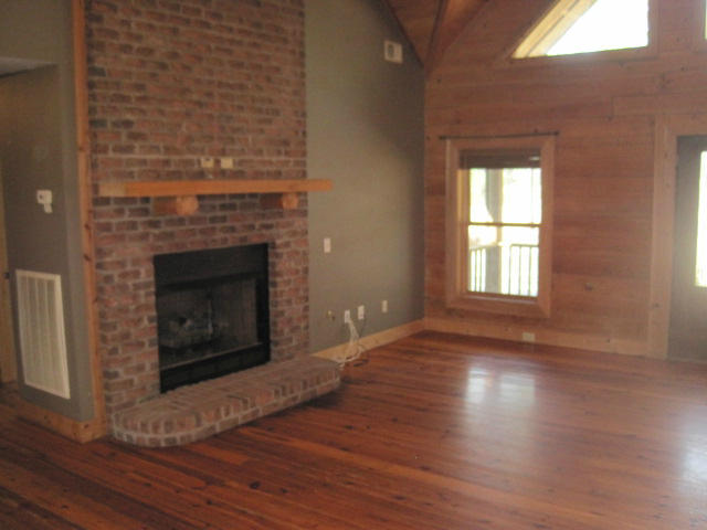 458 Mitchum Town Road Bonneau, SC 29431 - Photo 5 of 13 Great Room