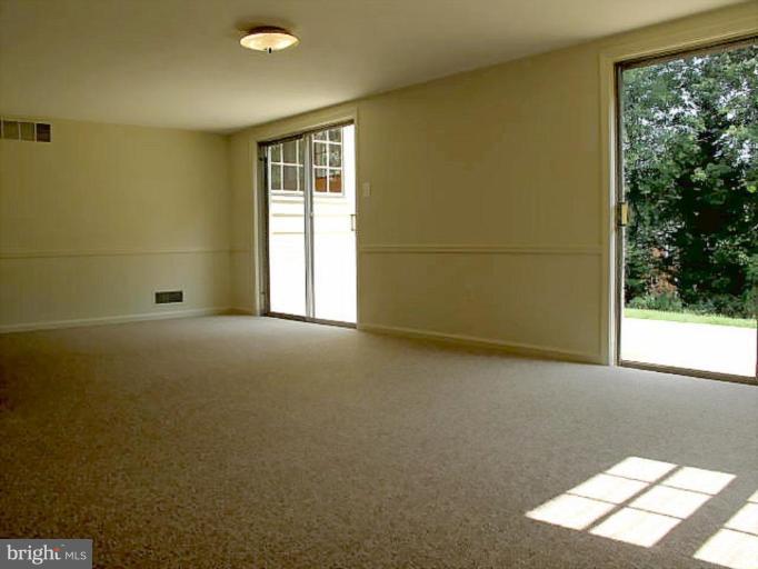 5507 Pollard Road Bethesda, MD 20816 - Photo 12 of 23 Family Room #2