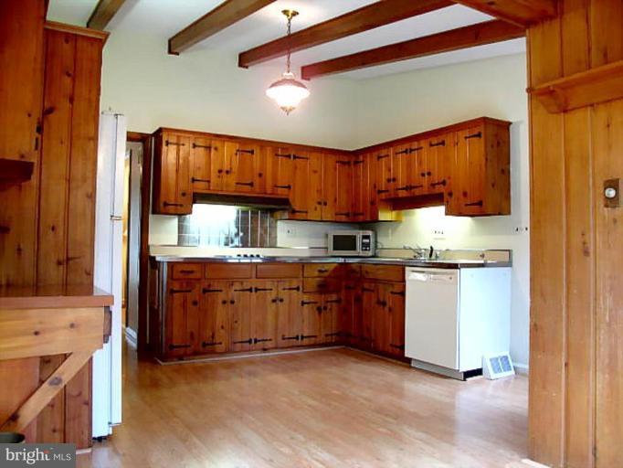 5507 Pollard Road Bethesda, MD 20816 - Photo 20 of 23 Kitchen