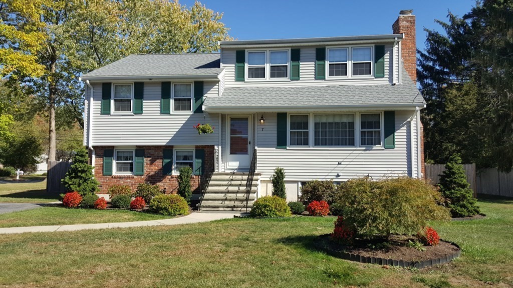 7 Spring Valley Road Burlington, MA 01803 - Photo 1 of 36 Gallery Image 1