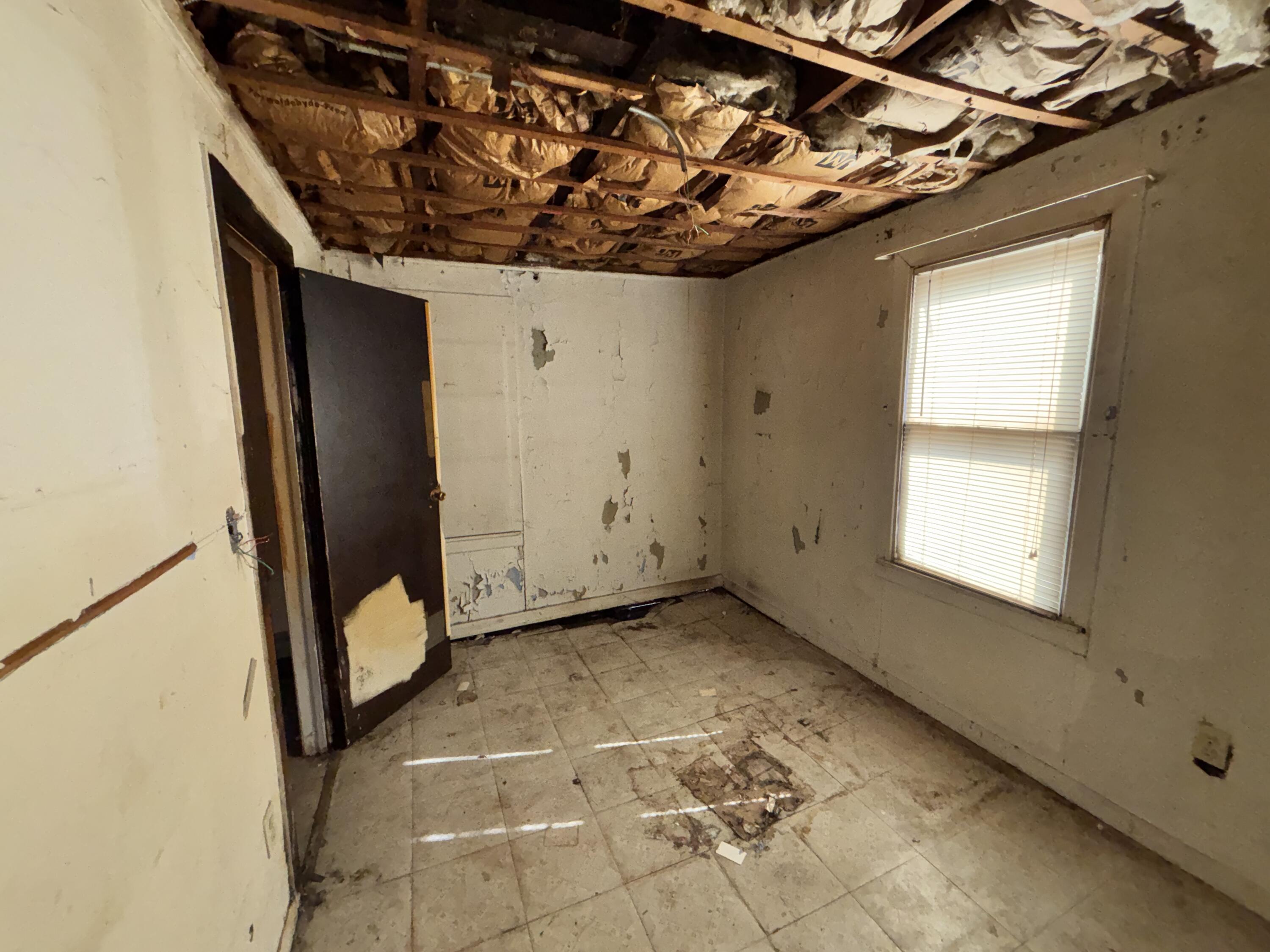 2407 Hanley Street Gary, IN 46406 - Photo 7 of 12 a view of an empty room