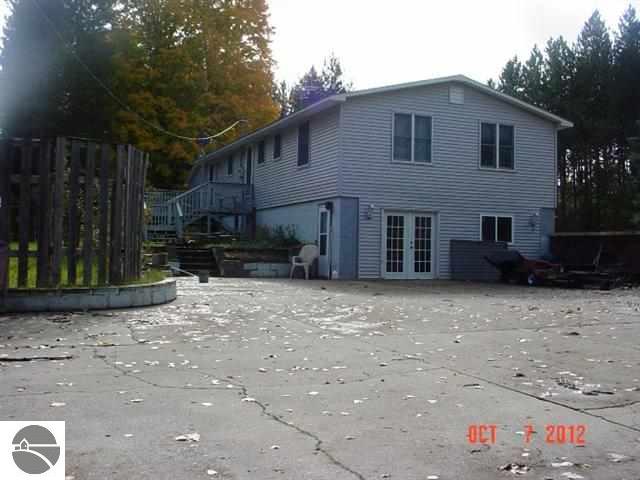 10237 Coster Road Southwest Fife Lake, MI 49633 - Photo 3 of 21 1740172-2.JPG