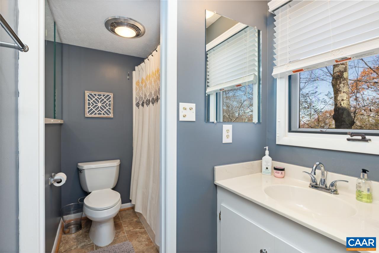 2214 Tanners Ridge Wintergreen, VA 22967 - Photo 11 of 15 Gallery Image 11