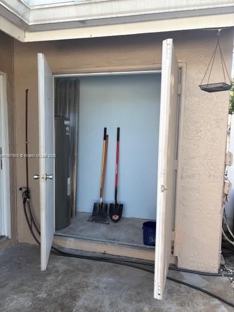1141 Southwest 111th Way Davie, FL 33324 - Photo 19 of 19 a view of a living room