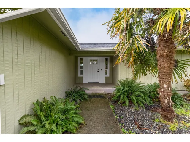 $420,000 | 9 Lee Place, Longview, WA 98632