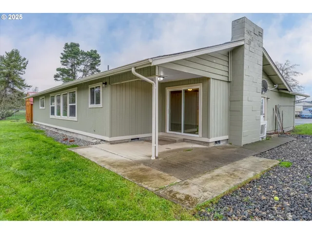 $420,000 | 9 Lee Place, Longview, WA 98632