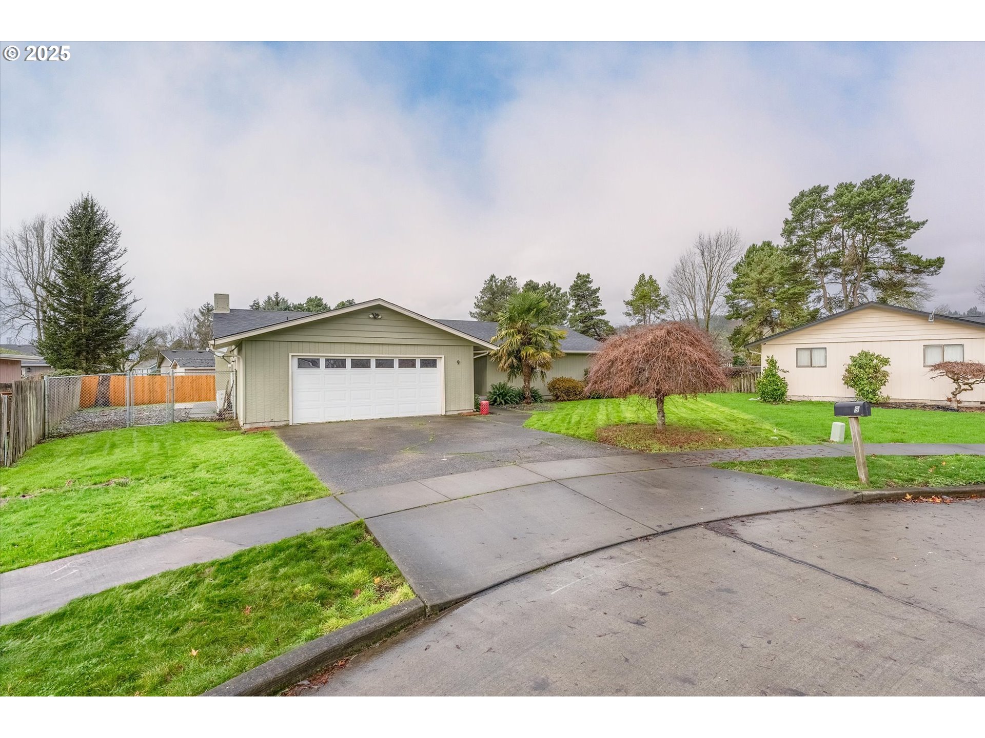 9 Lee Place Longview, WA 98632 - Photo 45 of 46 a view of outdoor space and yard