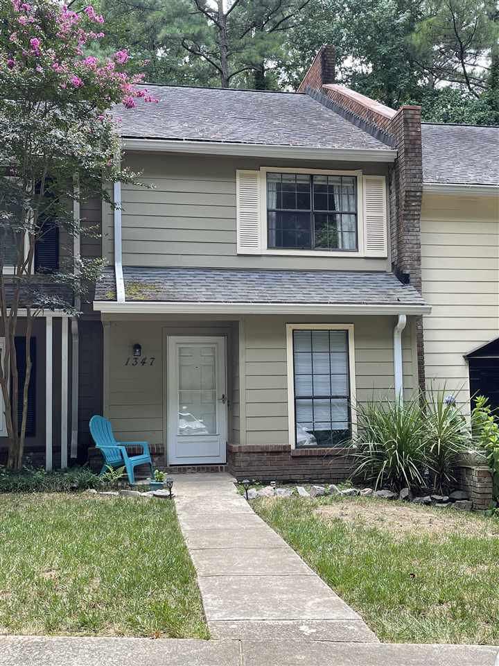 1347 Springlawn Court Raleigh, NC 27609 - Photo 1 of 8 Photo 1